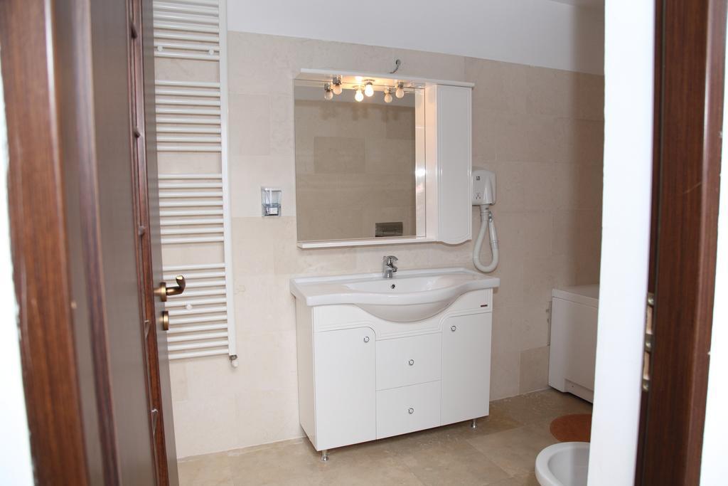 Hotel Rodiv Gaesti Экстерьер фото